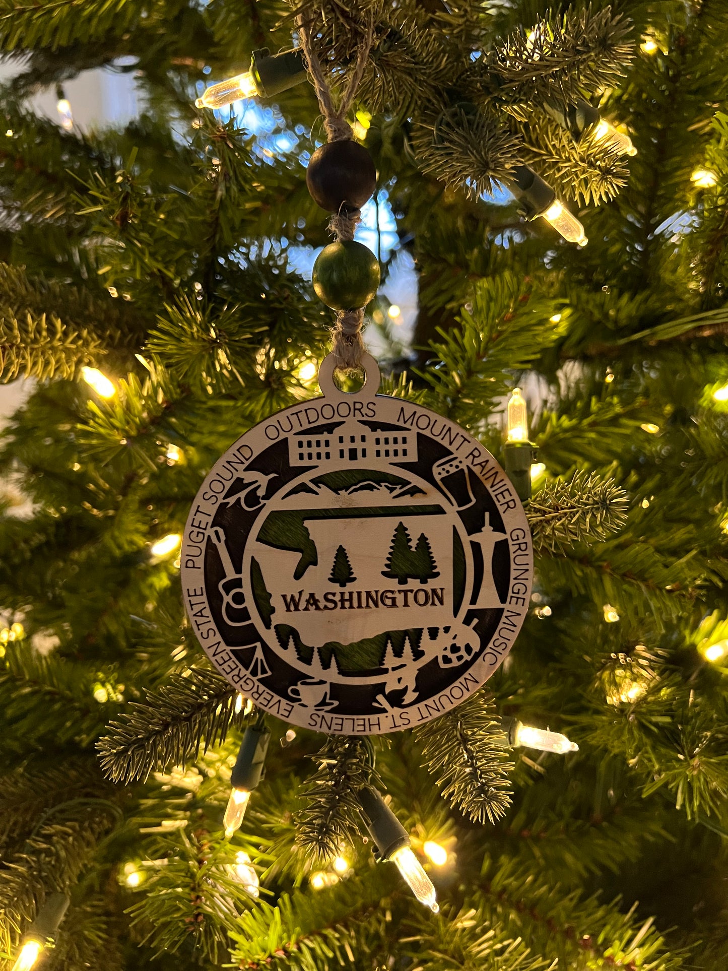 Display State Christmas Ornament - Washington