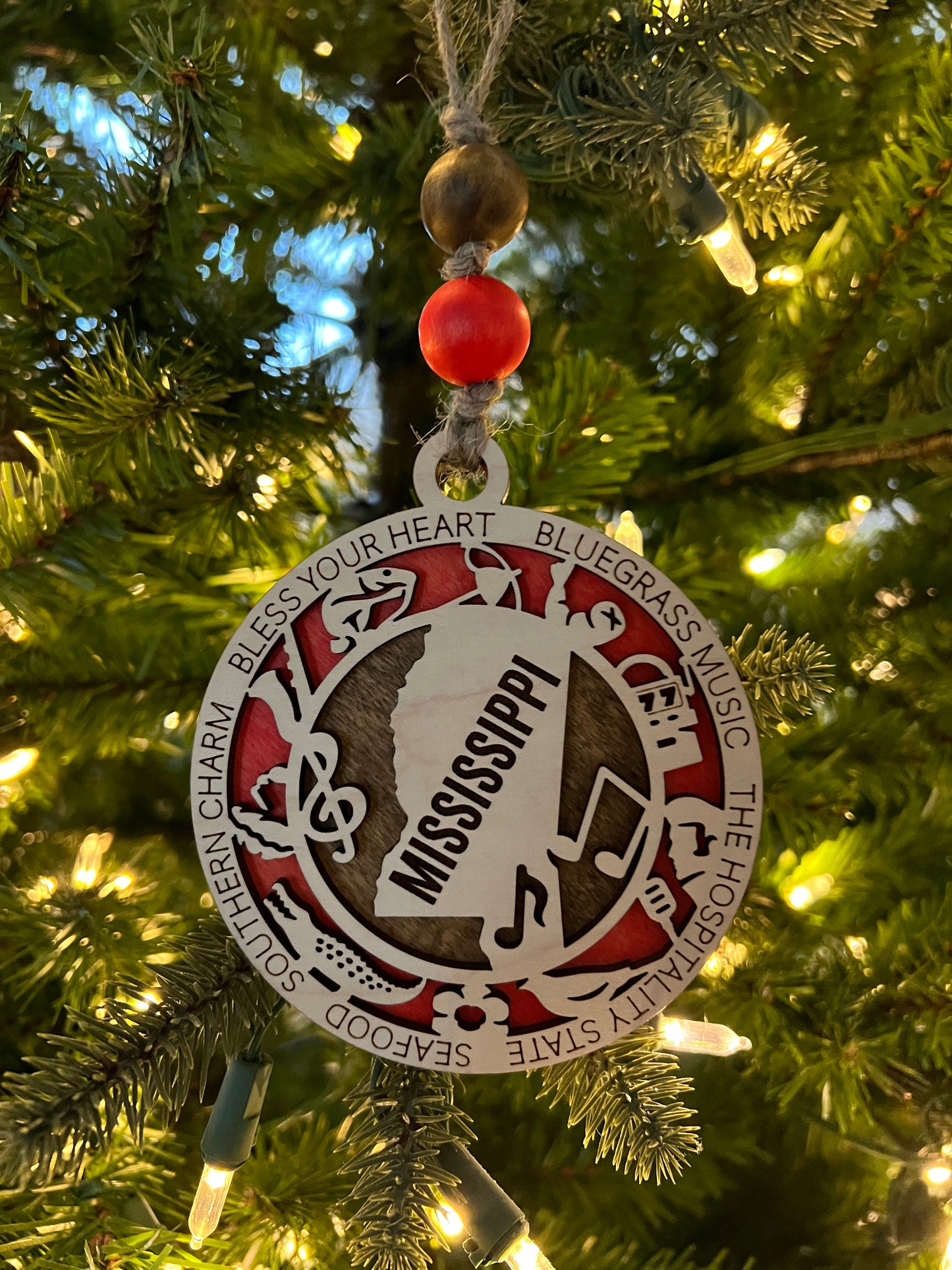 Display State Christmas Ornament - Mississippi