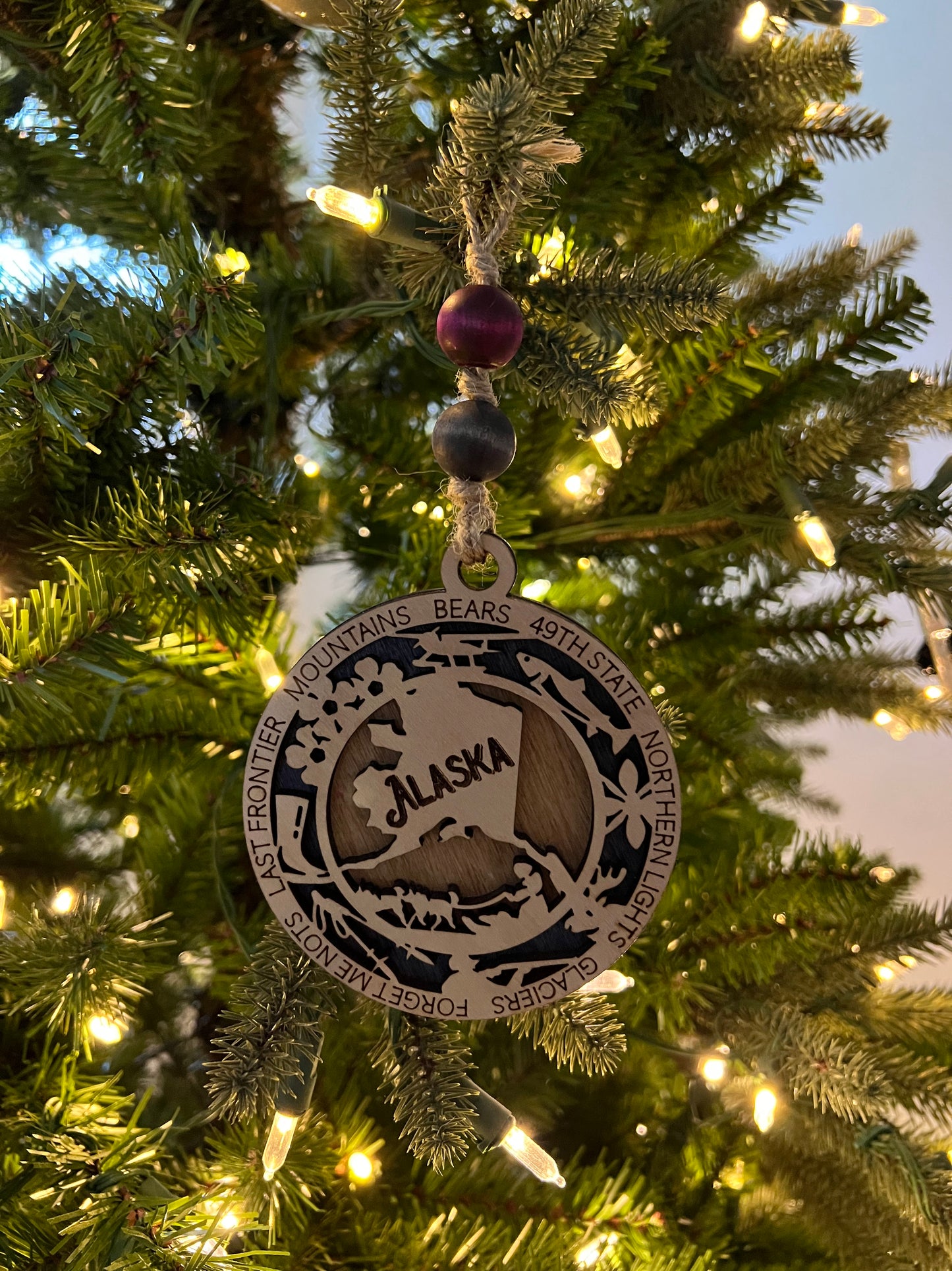 Display State Christmas Ornament - Alaska