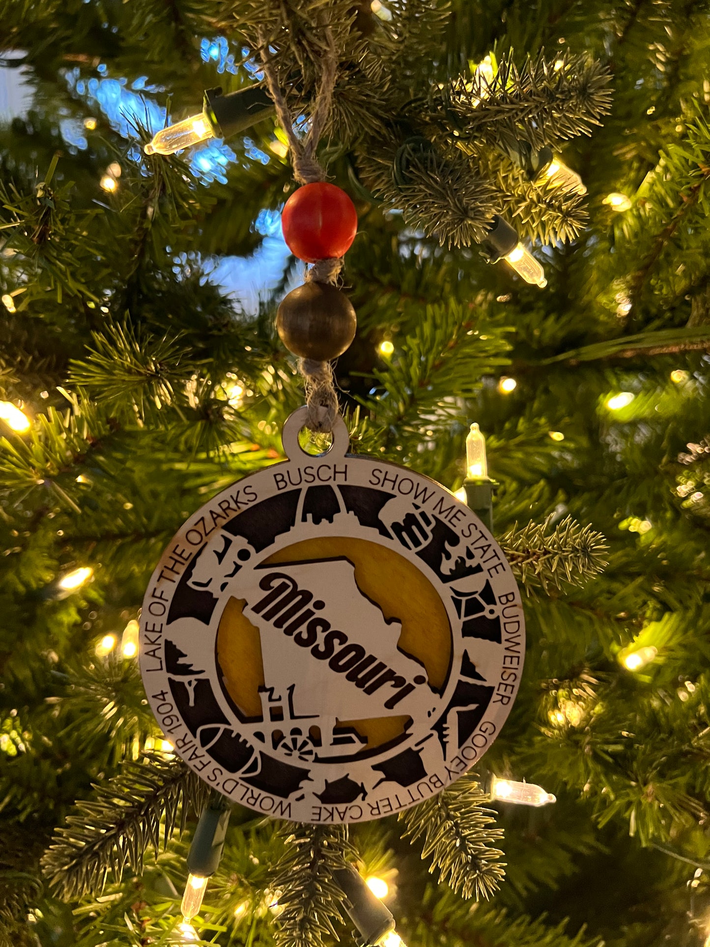 Display State Christmas Ornament - Missouri